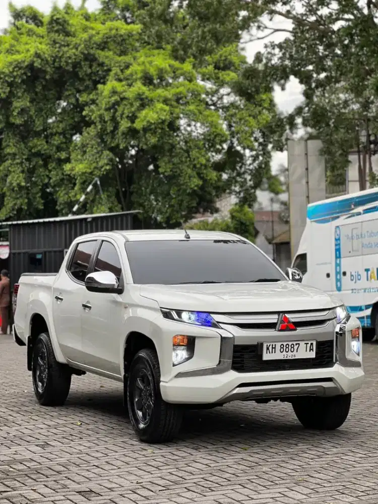 Triton GLS Tangan Pertama 2021