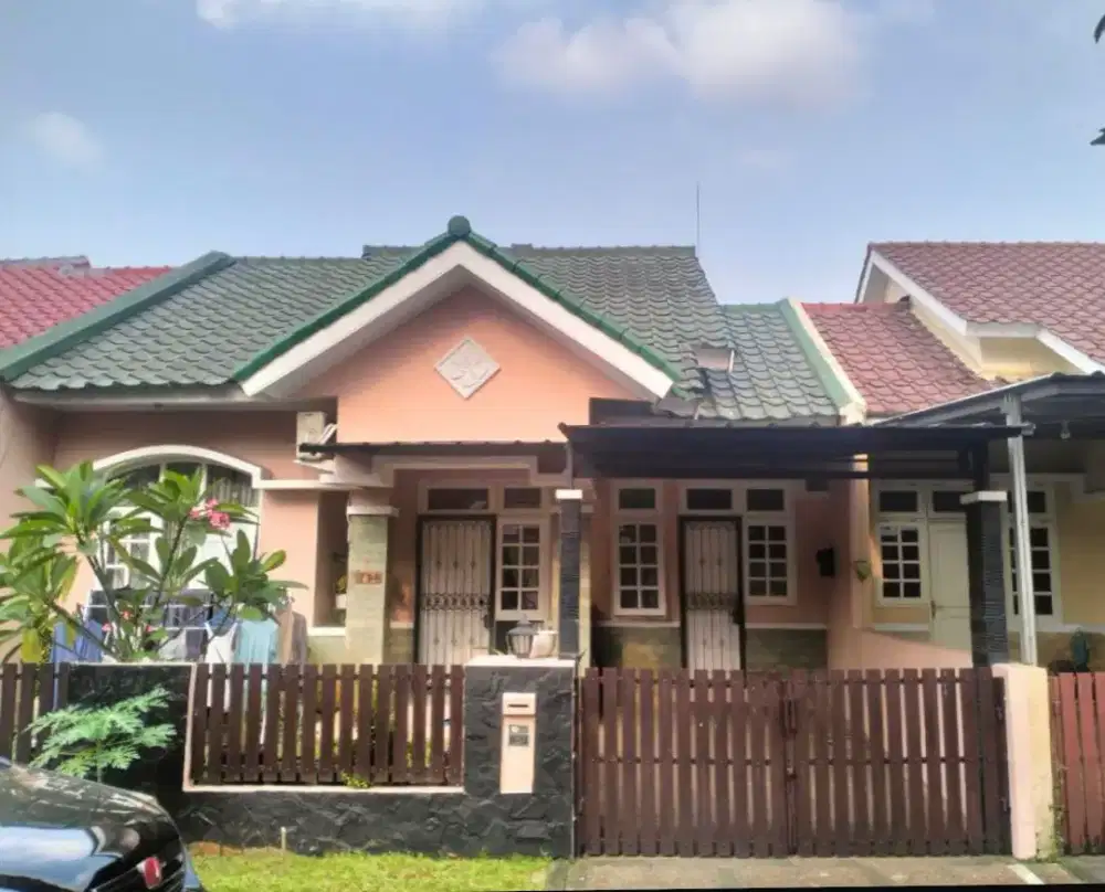 Dijual Cepat Rumah Sakura Regency Bekasi, Desain Modern 144/71 m²