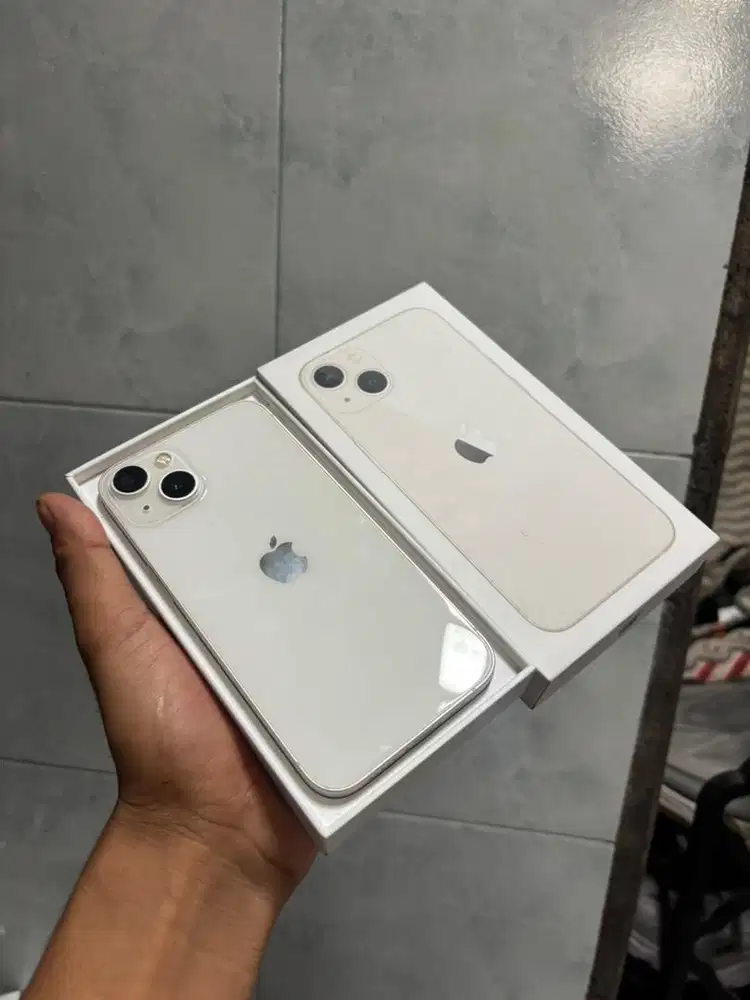 iphone 13 128 beacukai resmi fullset bebas riset on semua batre baru