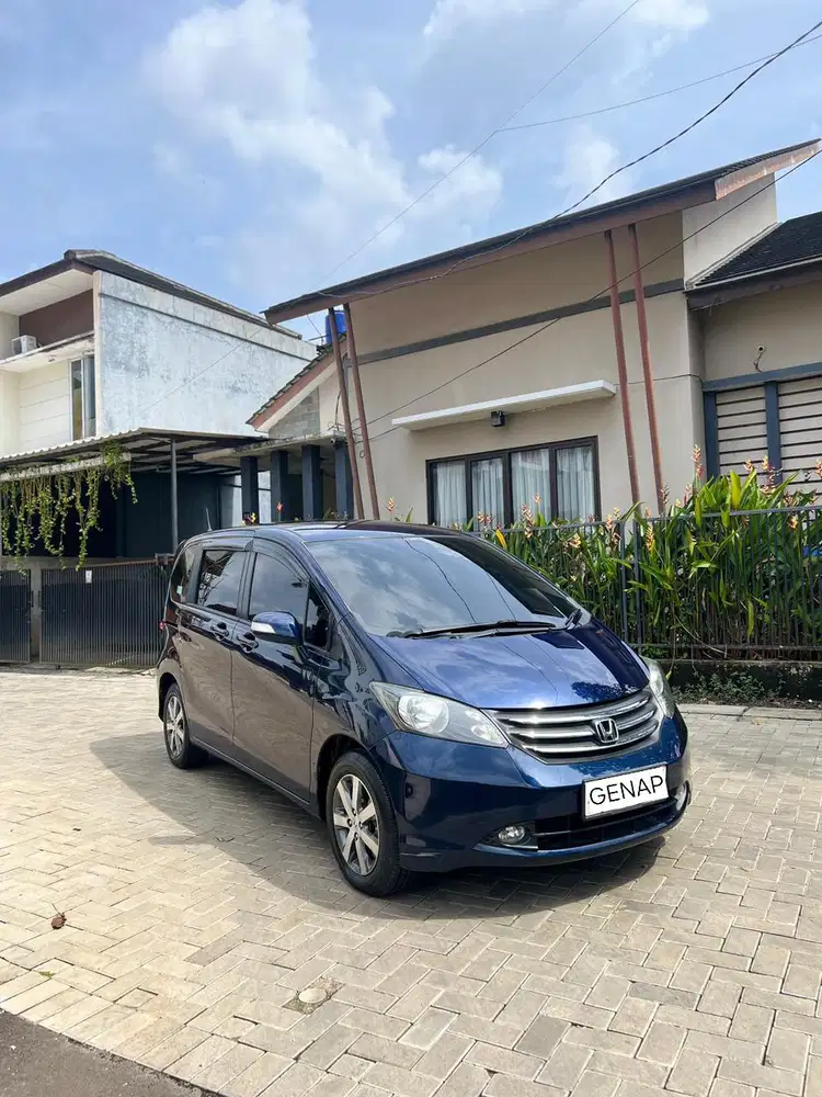 Honda Freed 2011 Bensin