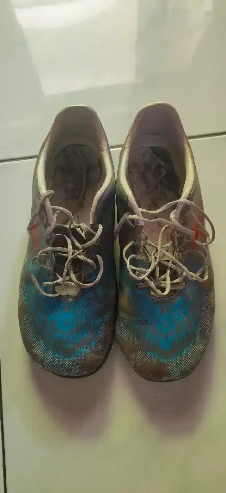 Sepatu Futsal Ukuran 40