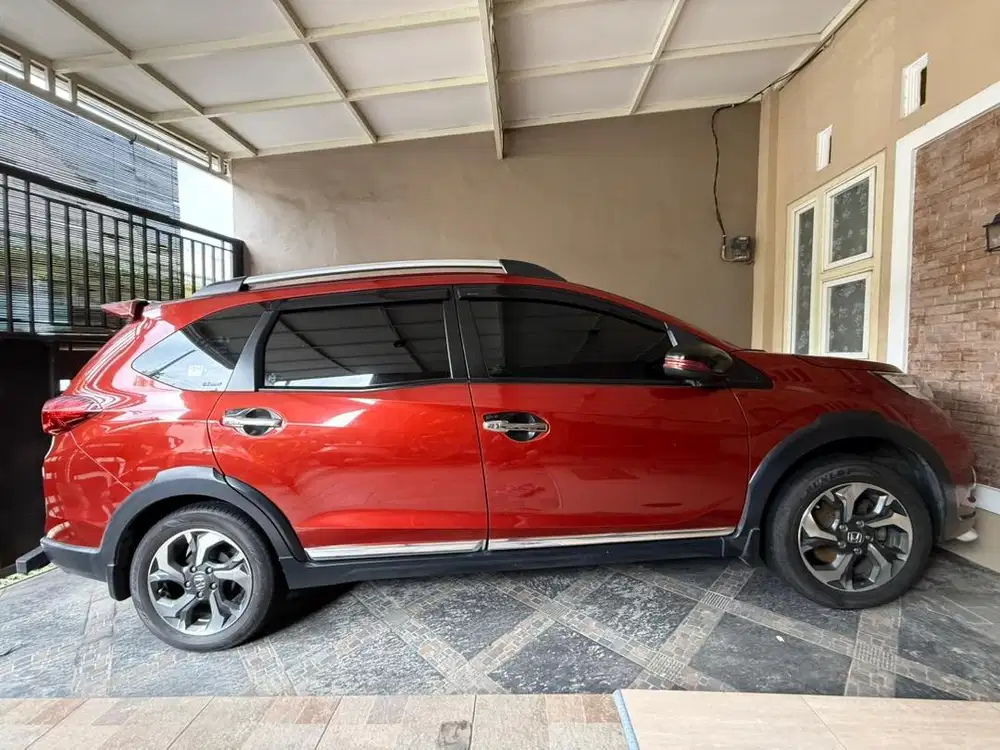 BRV E AT 2016 LOW KM