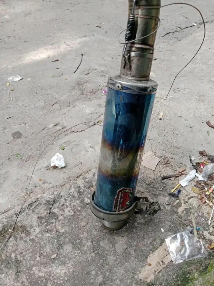 Knalpot R9 buat motor vixion