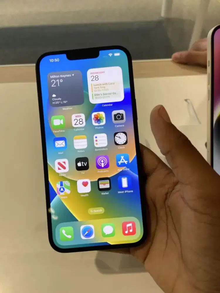 iPhone 13 256GB ibox fullset