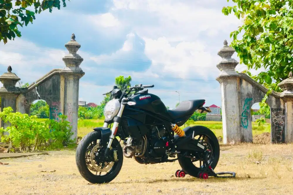 Ducati monster 797 ABS like new low odo unit mulus siap pakai