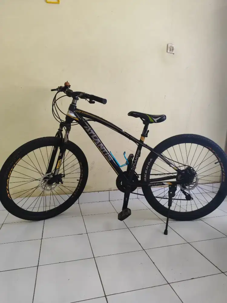 Sepeda gunung atlantis ban 27.5