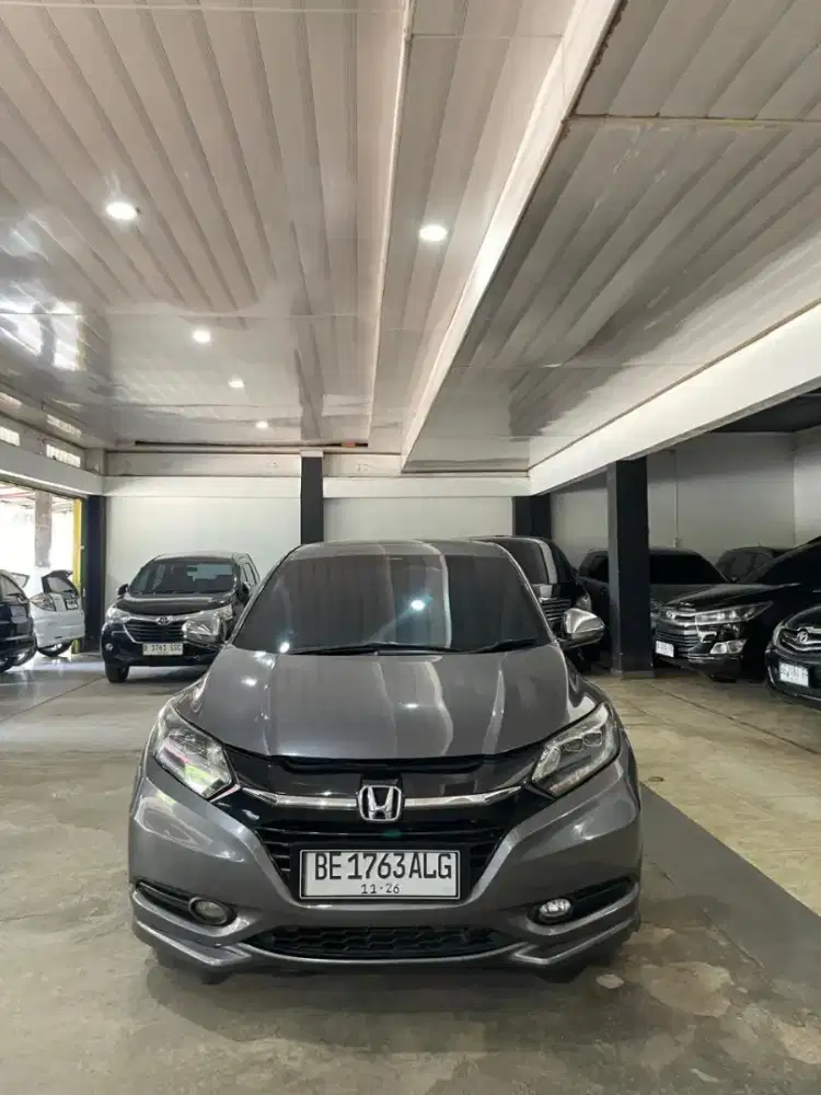 HR-V Prestige 2016 AT sunroff pajak on istimewa