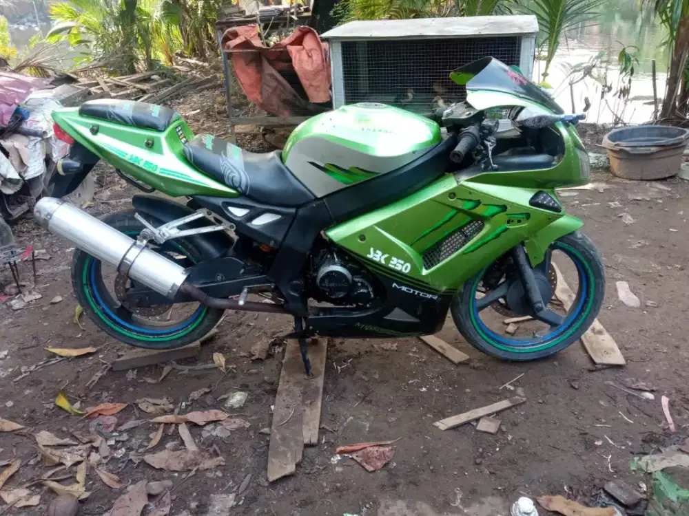 Ninja monstrac 250cc srt lnkp