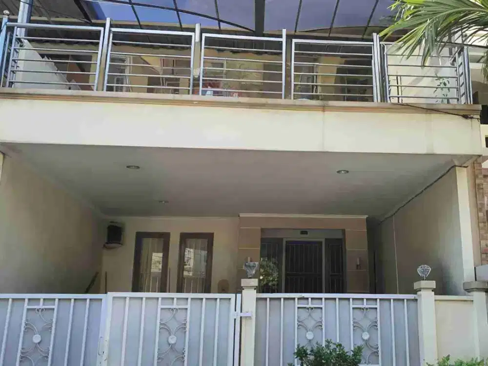 Jual Rumah Mewah 2,5lt dengan harga 1,6M , akses sangat mudah
