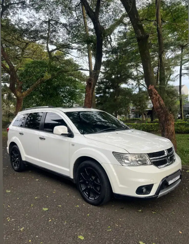 Honda Mobilio 2014 E-AT Bensin