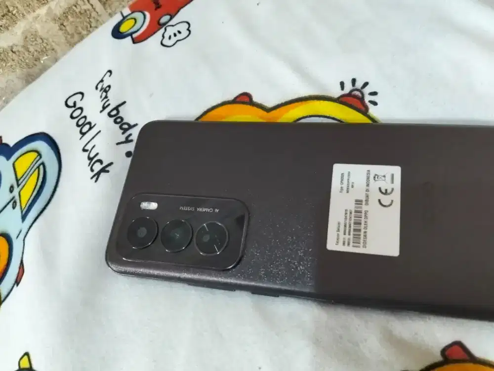 Di jual hp Oppo Reno 12 5G masih mulus+charger pemakaian baru 10 bulan