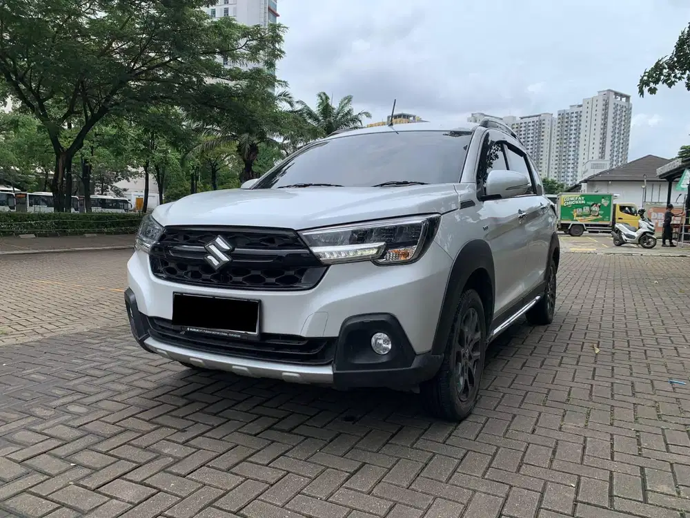 SUZUKI XL7 BETA HYBRID 2024 MT PUTIH, KM 19RB