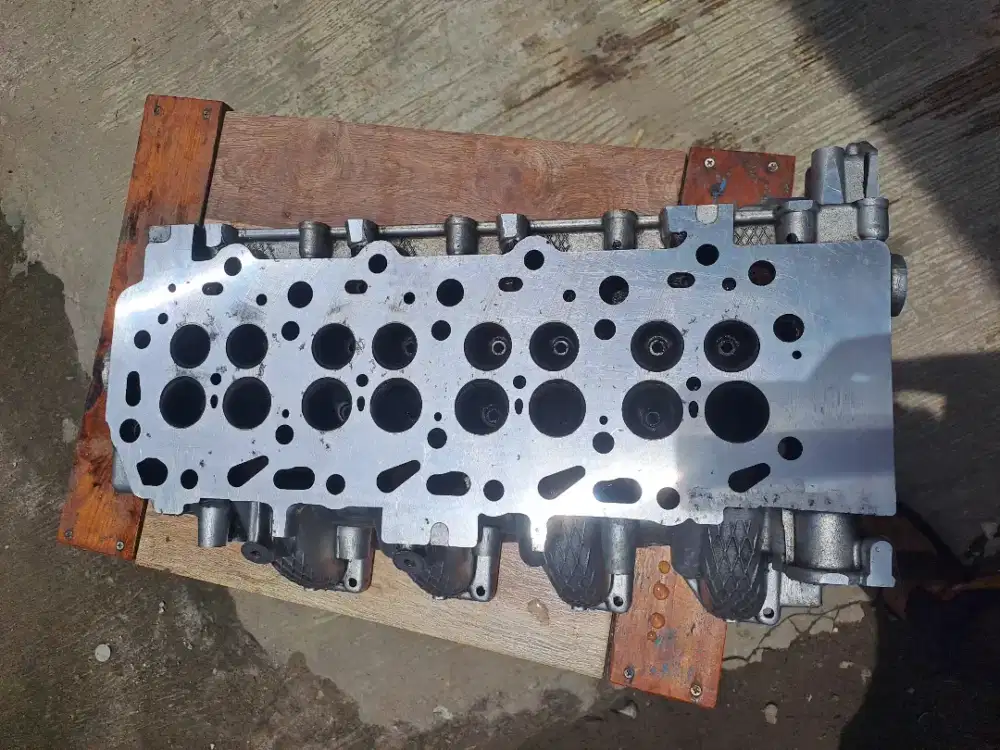 Deksel pajero sport dakar