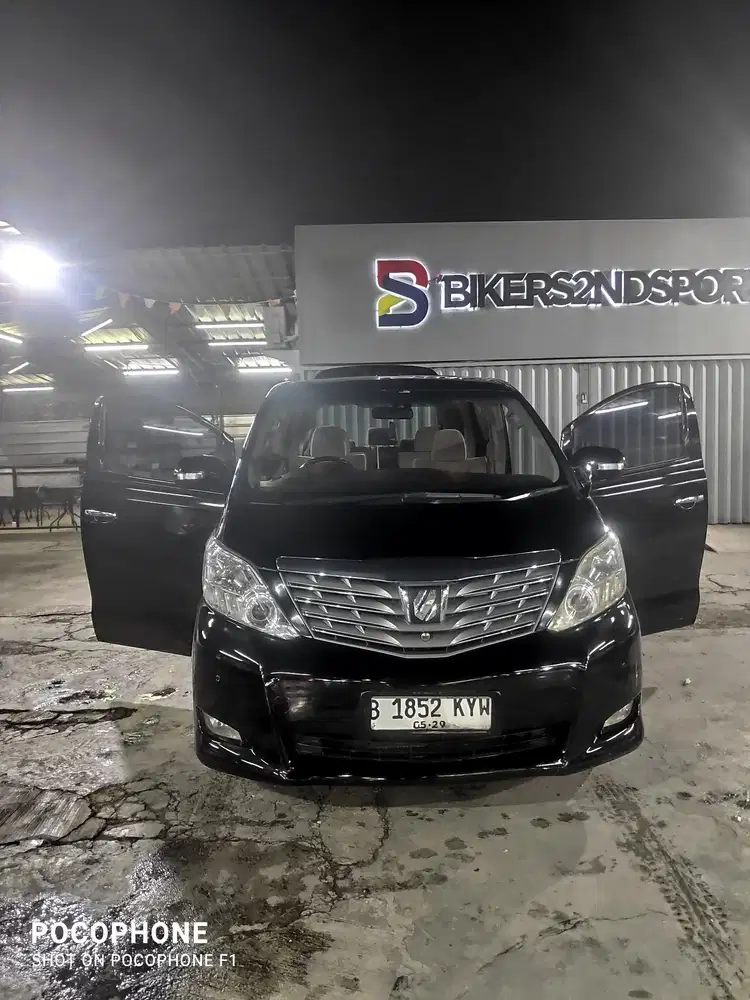 Toyota Alphard 2009 Bensin