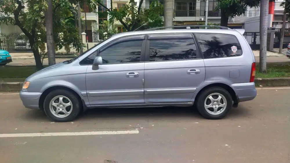 Hyundai Trajet 2002 Bensin