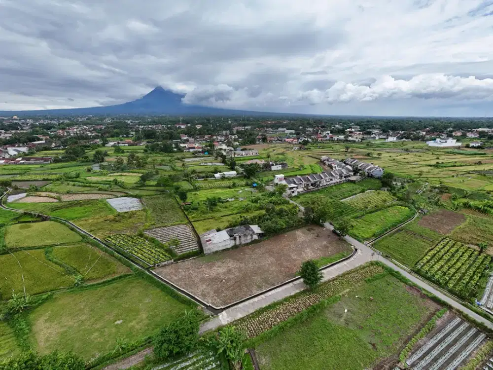 Dijual Tanah Jalan Kaliurang Km 12 - 1 km Kampus UII & 5 menit Pawon Mbah Gito