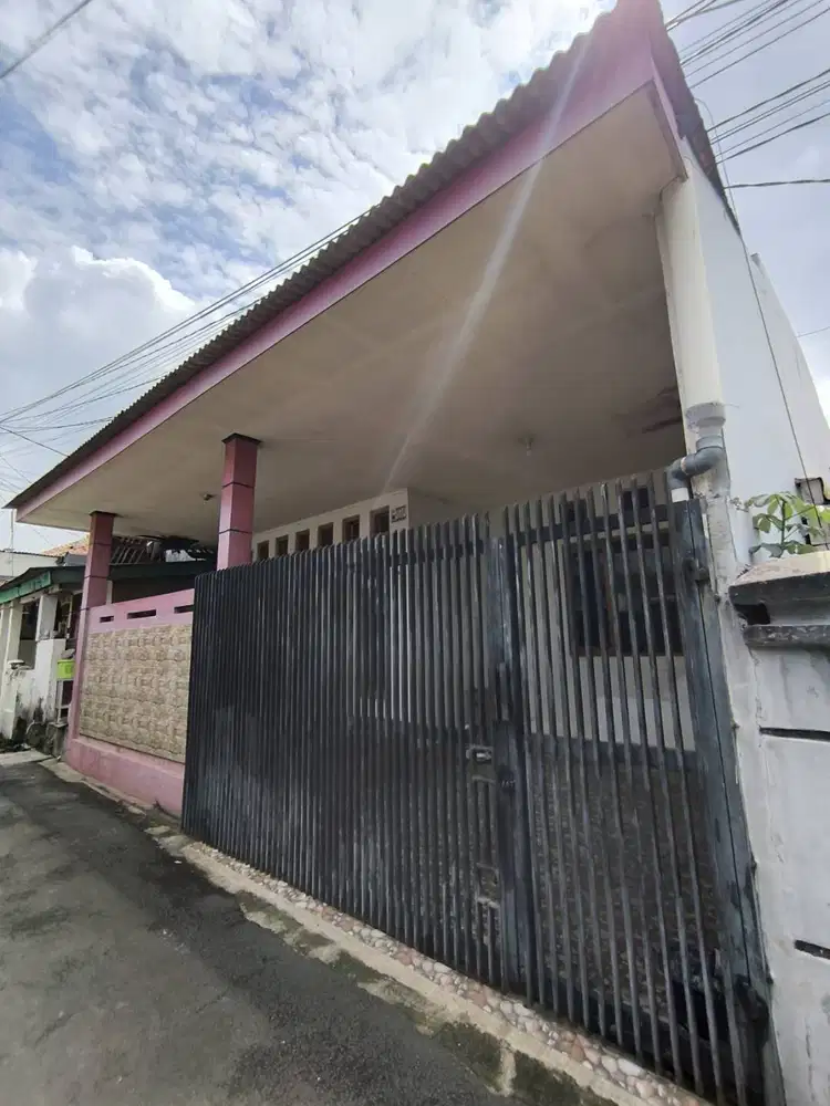 Disewakan Rumah Keluarga 119m