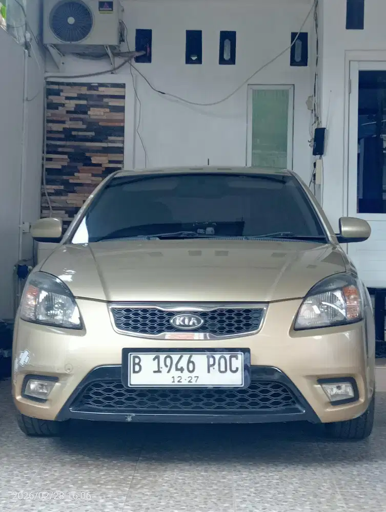 Kia Rio pride 2011 Bensin