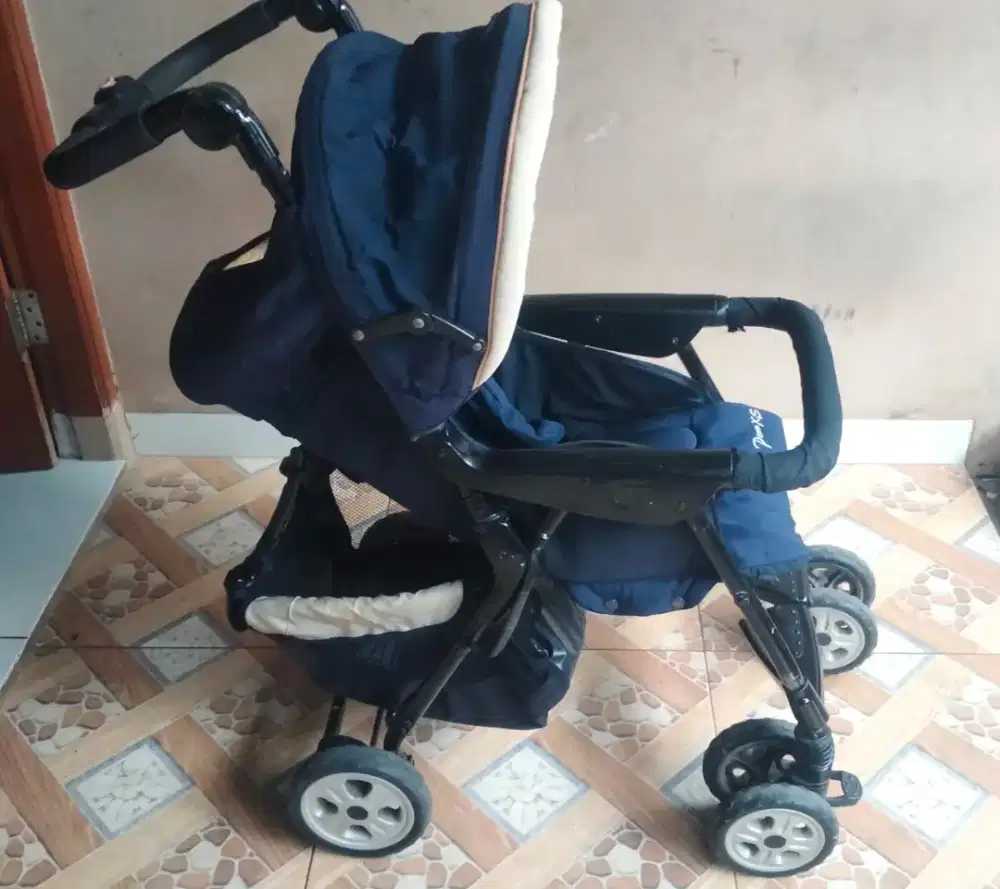 stroller second cukup baik