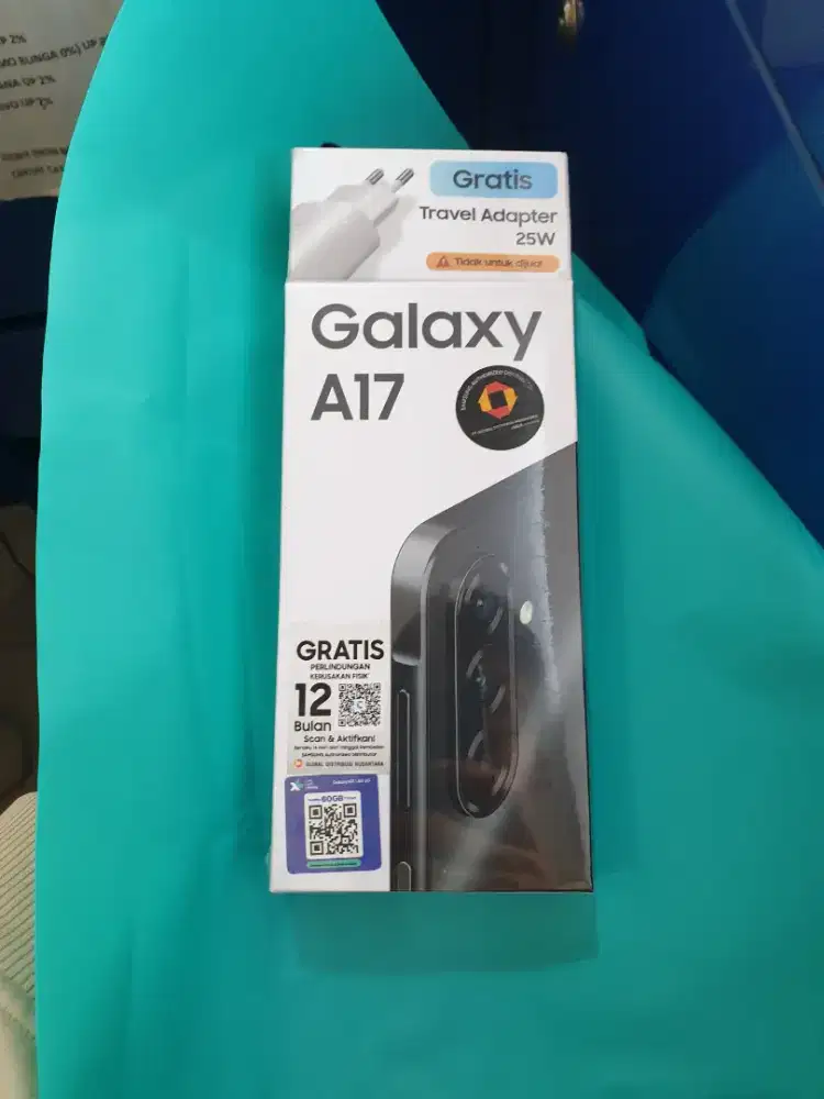 Smartphone Samsung New Galaxy A17 LTE 8+8/128