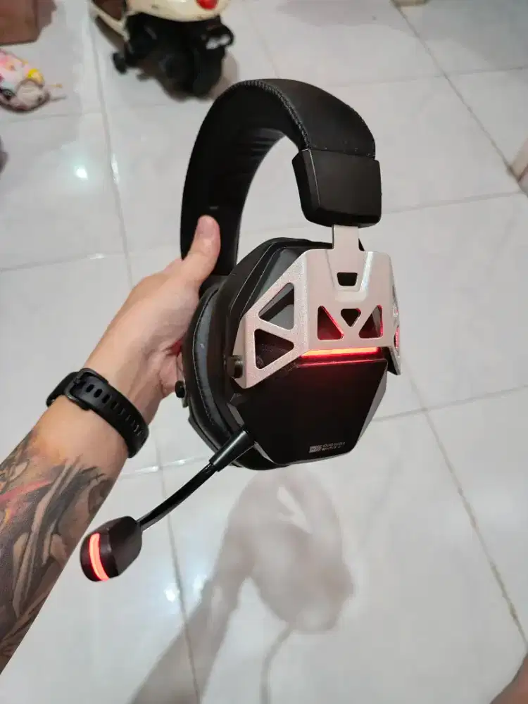 dbE Otogai Pro Tri-Mode 7.1 headphone headset