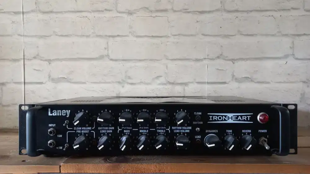 LANEY IRON HEART IRT Studio