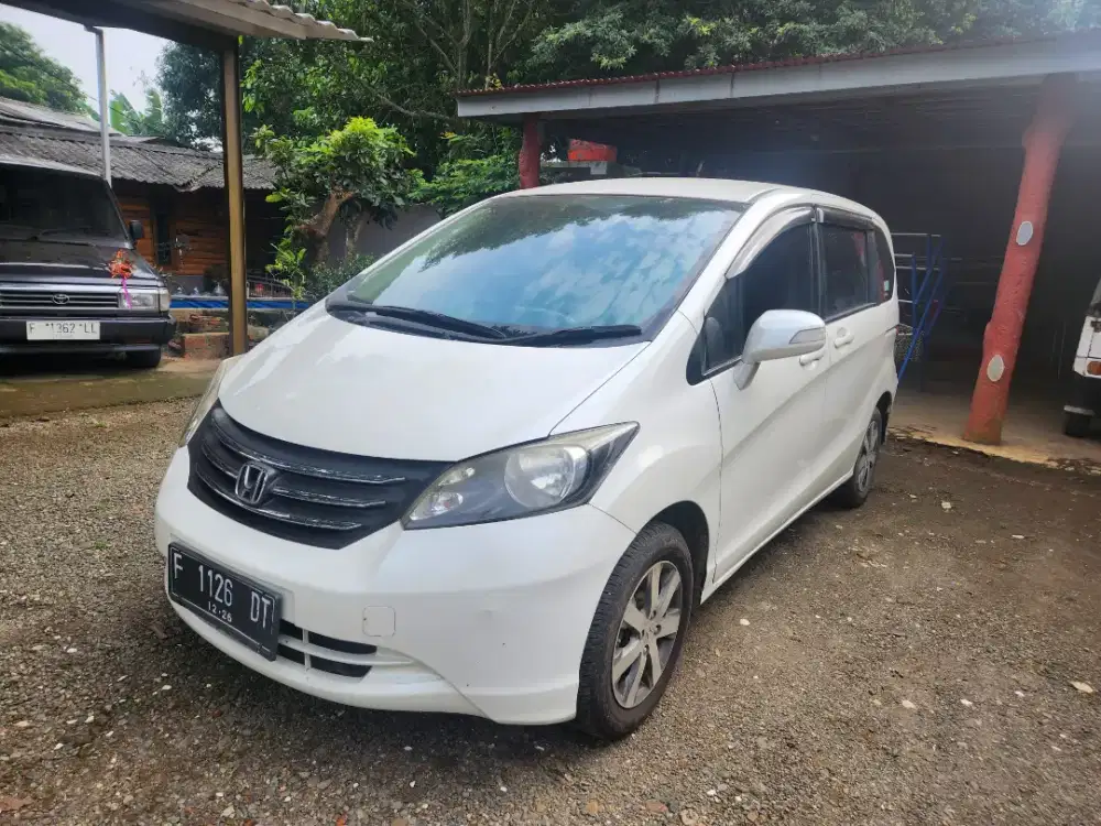Honda Freed 2011 AT PSD