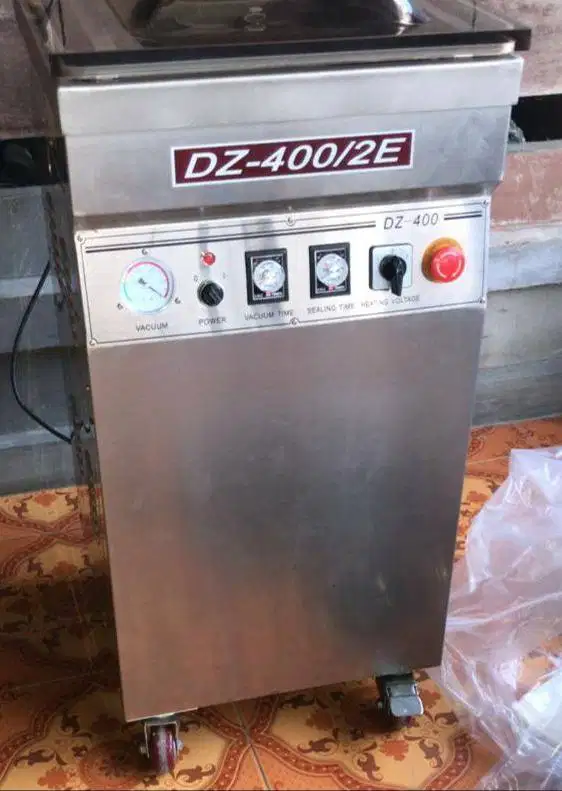 Mesin Vacum Sealer Type MSR DZ400/2E Kondisi 90% jarang di pake