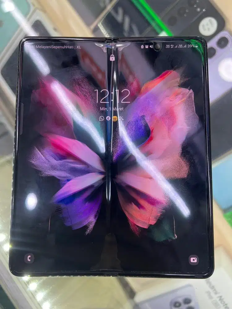 Samsung Z Fold 6