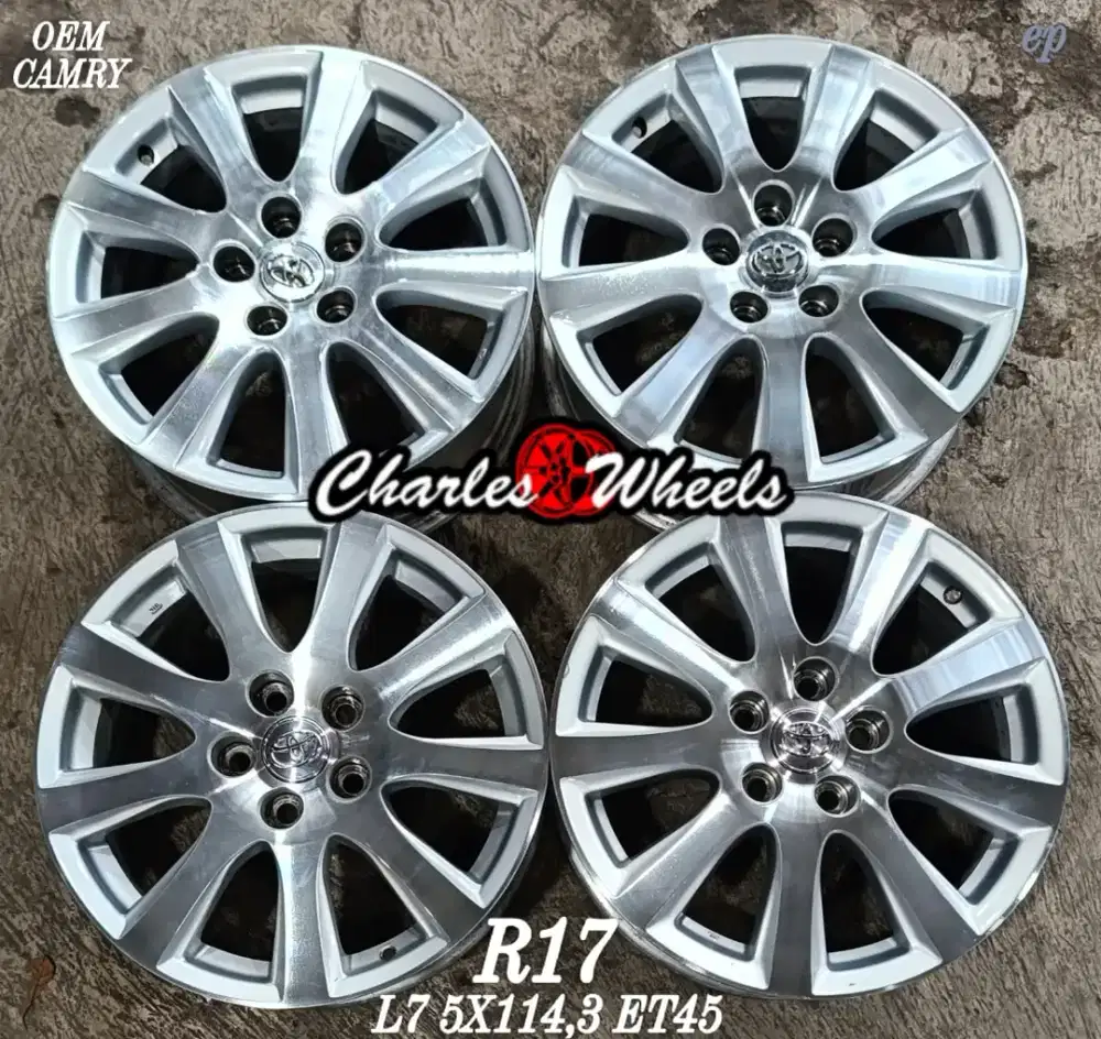 Jual velg oem camry r17 5x114,3 innova ertiga grandmax dll