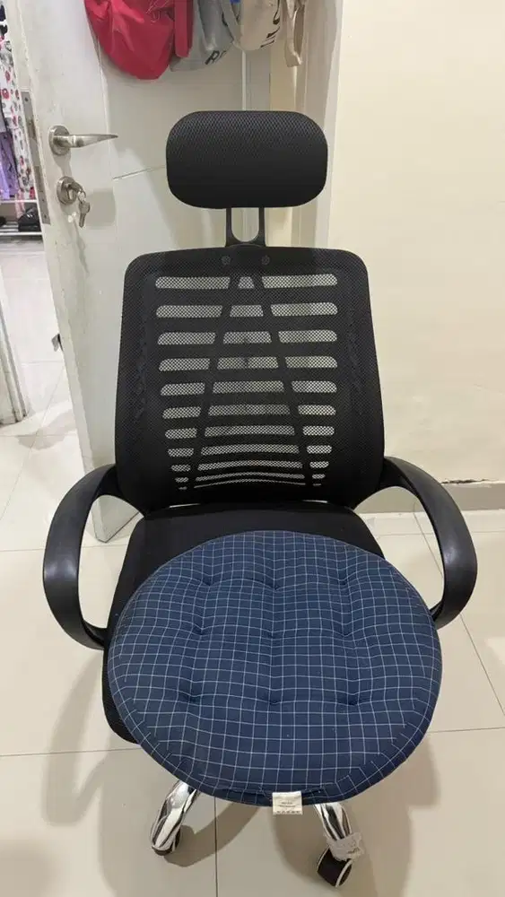 Kursi Kantor standar