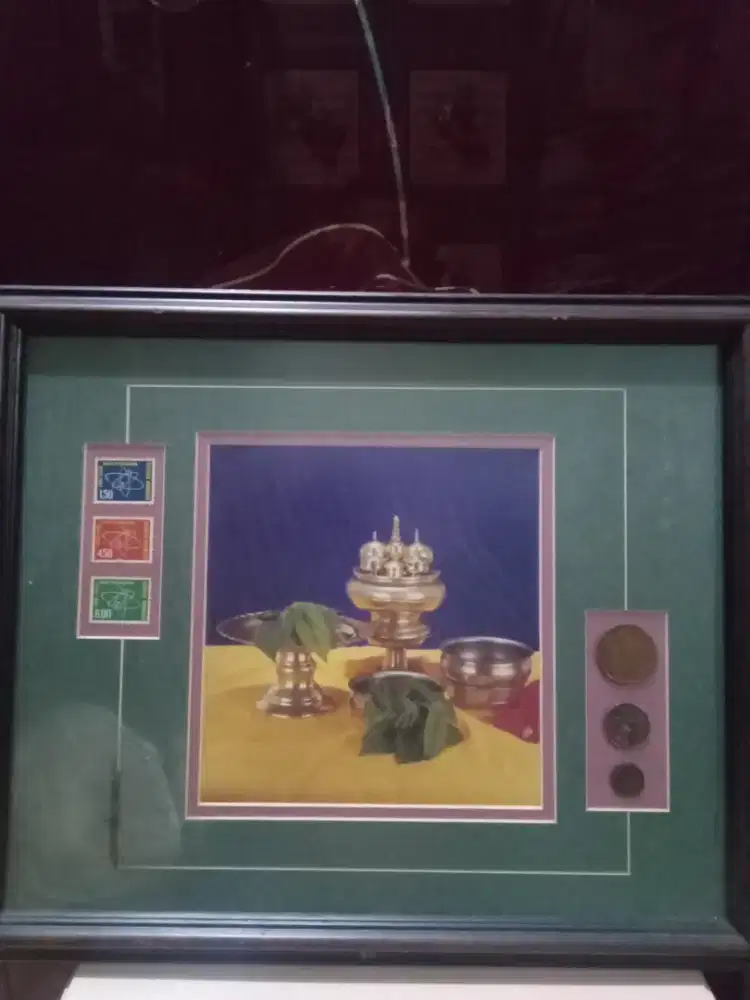 Uang koin dan perangko