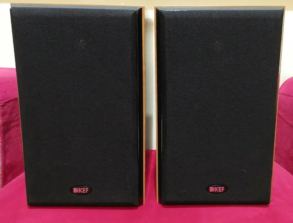 Speaker bookself Kef C-3