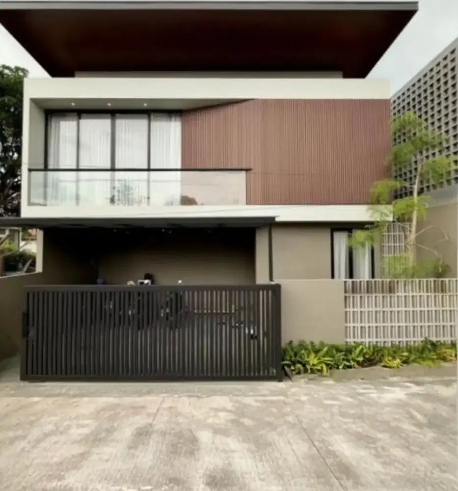 Jual Rumah Baru di Maguwoharjo Dekat Stadion