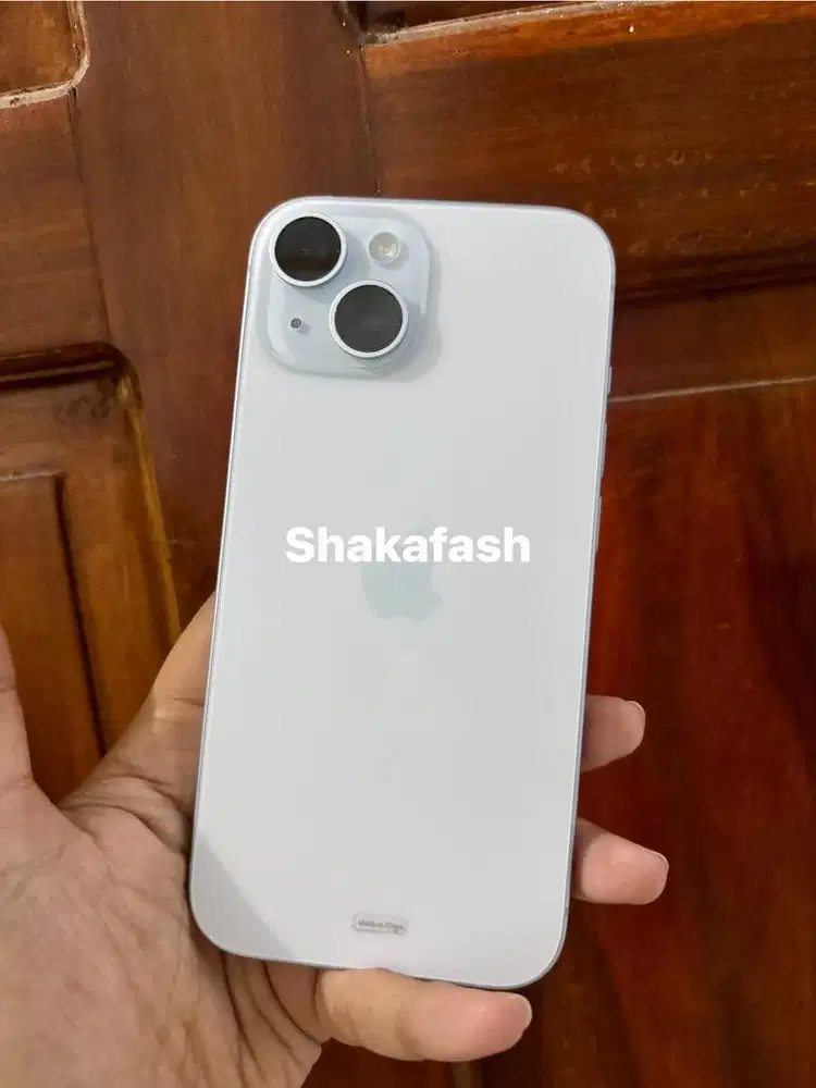 Iphone 15 128GB biru