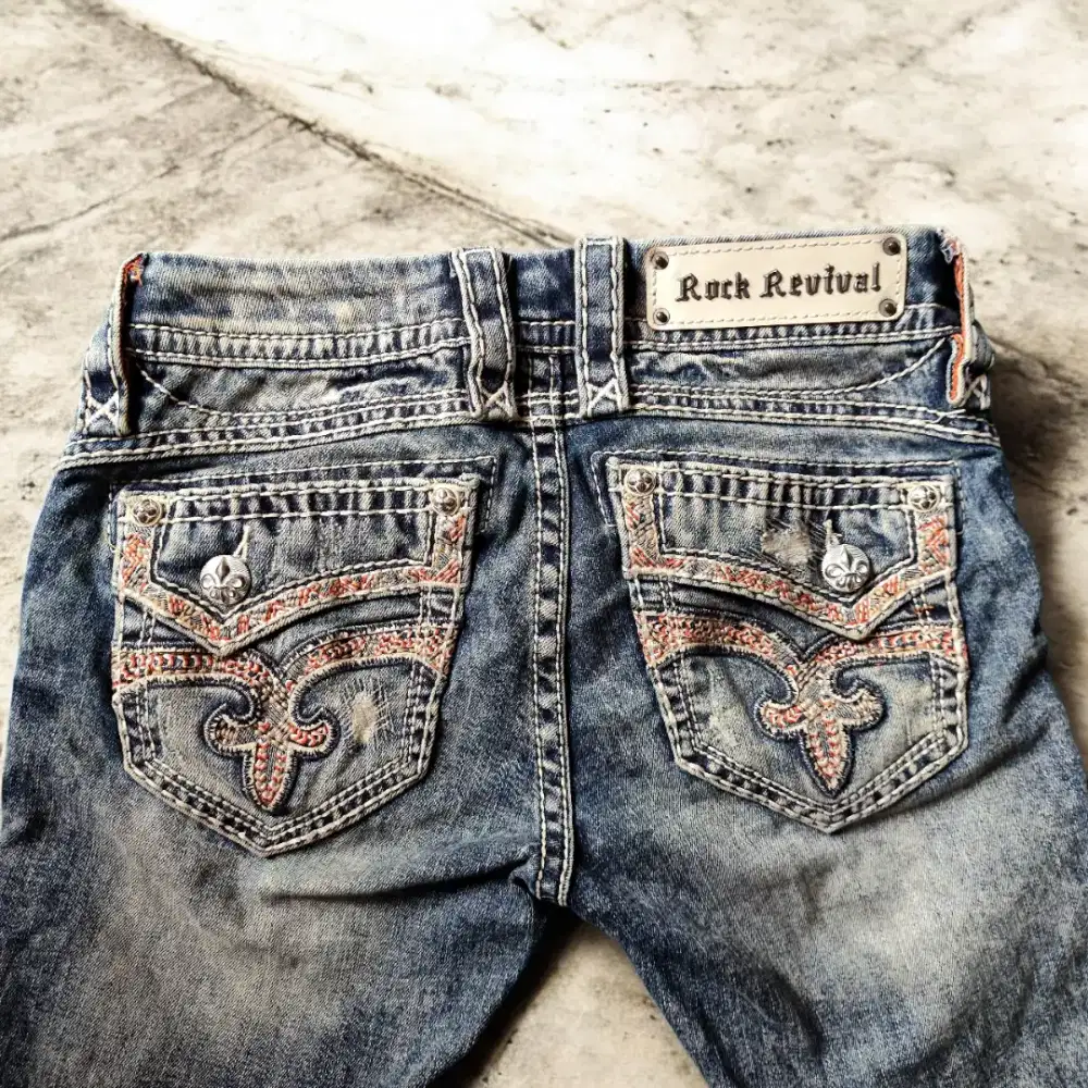 ROCK REVIVAL Jeans Sz 25
100% Original