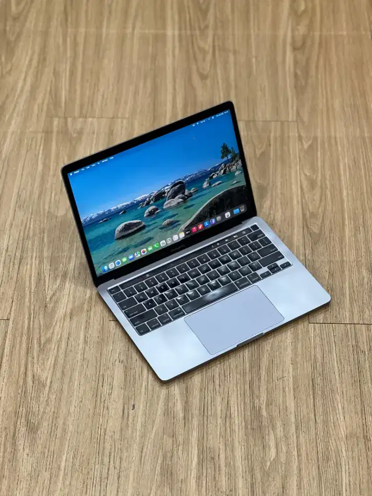 MacBook Pro 2020 13inch 16/512