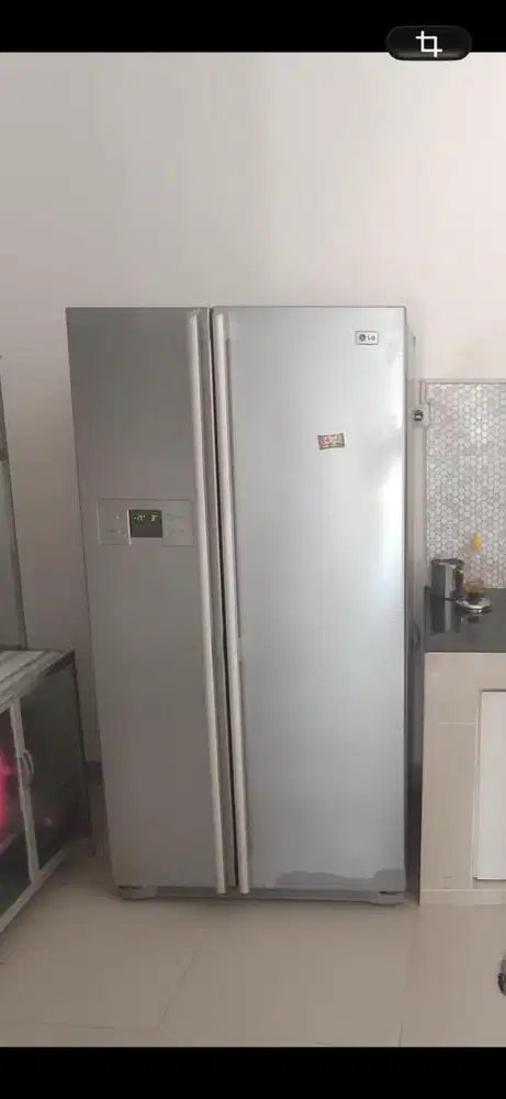 Kulkas LG 2 Pintu Besar 1.5jt Nego Tifis
