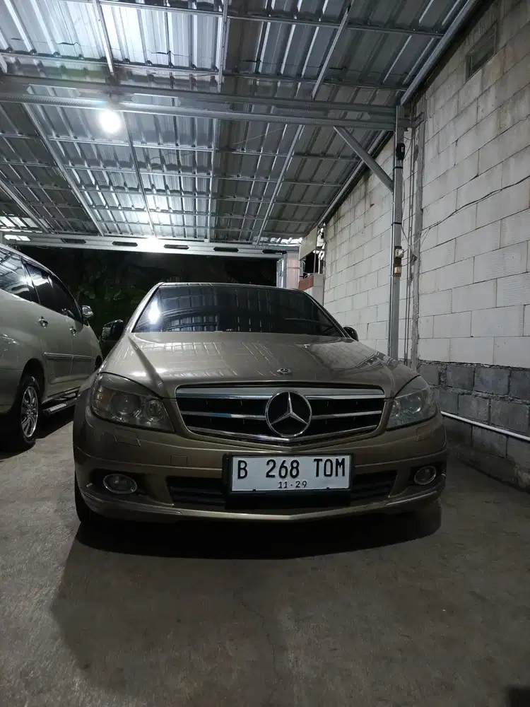 Mercedes-Benz C280 2009 Bensin