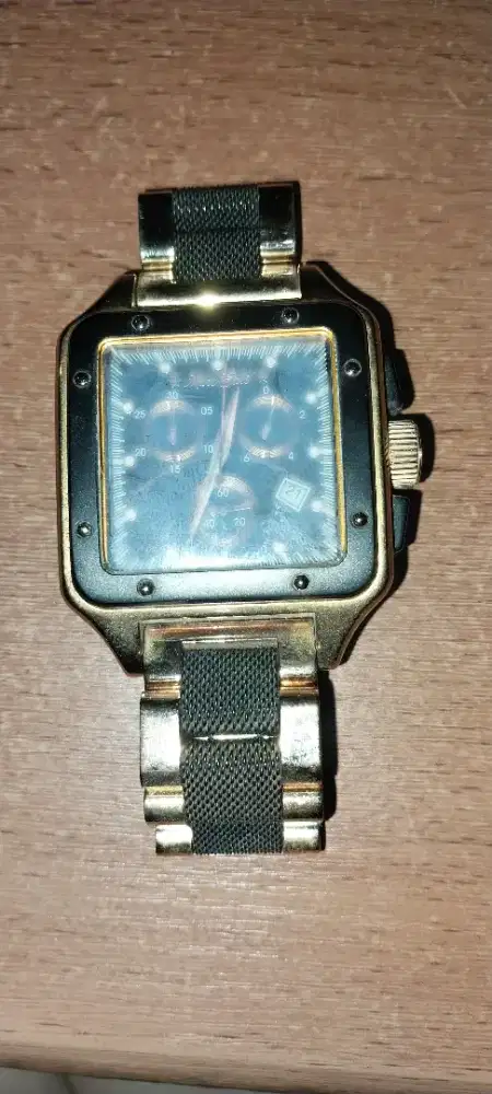 Jual Jam tangan Marc Ecko original bekas