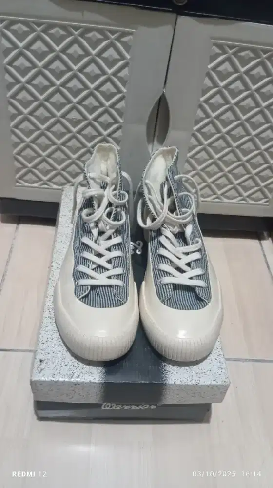 Bismillah jual sepatu boot wanita kappa