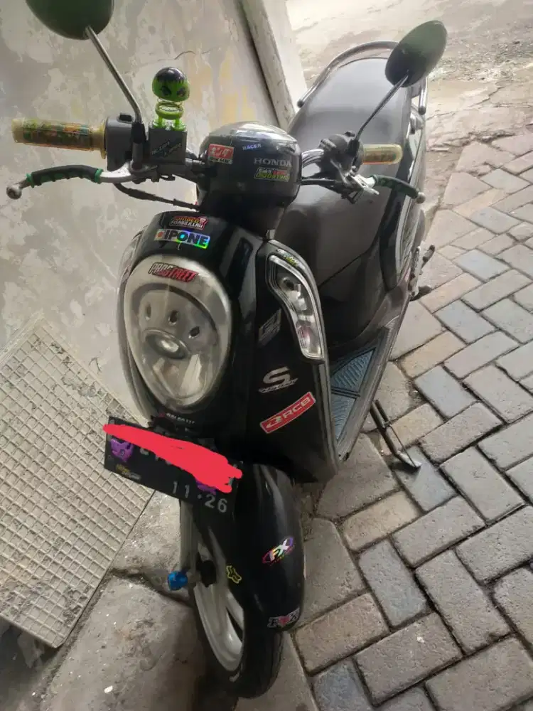 Scoopy 2016 surat2 lengkap aman terawat
