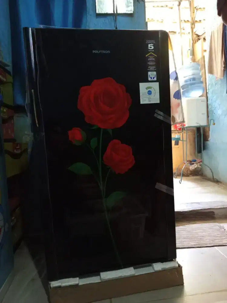 DIJUAL KULKAS PEMAKAIAN 2 MINGGU