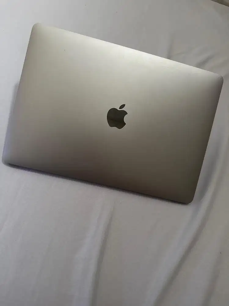 Macbook Pro 2020 i7 32/256