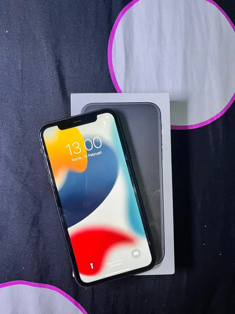 iPhone 11 64GB Black – iBox Second (bisa nego)