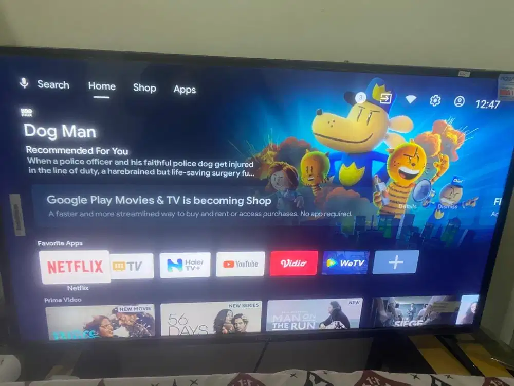 Smart TV Aqua 32 dan kulkas mini