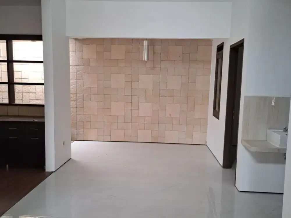 rumah di kota baru parahyangan dekat stasiun woosh, sekolah, dan mall