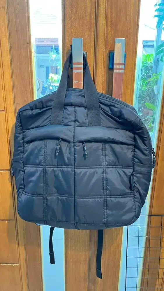 Tas Sekolah/Kerja Merk (Bodypack)