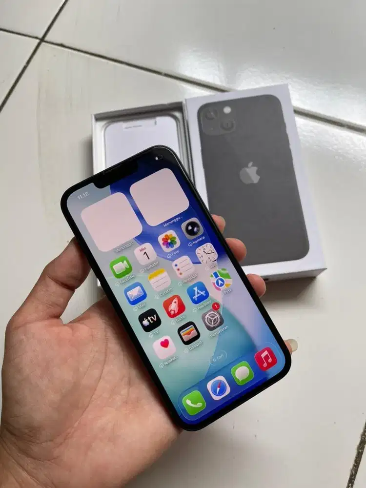 iPhone 13 128gb Black iBox Mulus Terawat Fullset