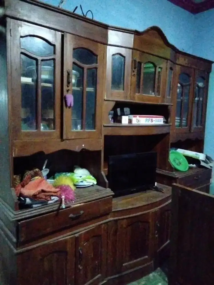 bifet besar kayu jati kokoh